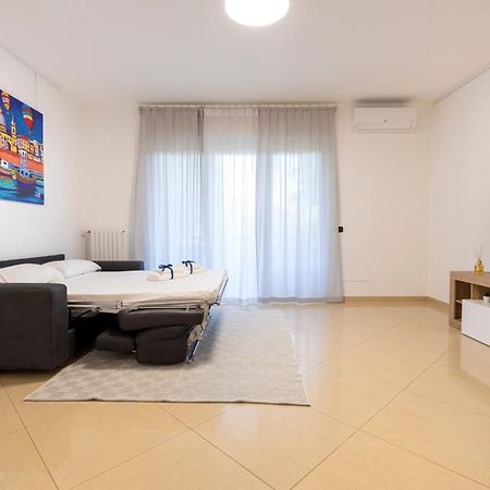 Boscoincitta Apt With Garage And Whirlpool Tub Bari Eksteriør bilde