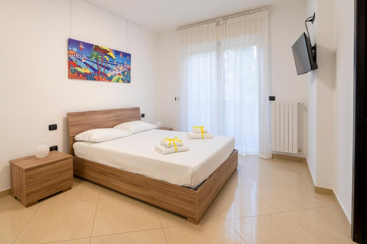 Boscoincitta Apt With Garage And Whirlpool Tub Bari Eksteriør bilde