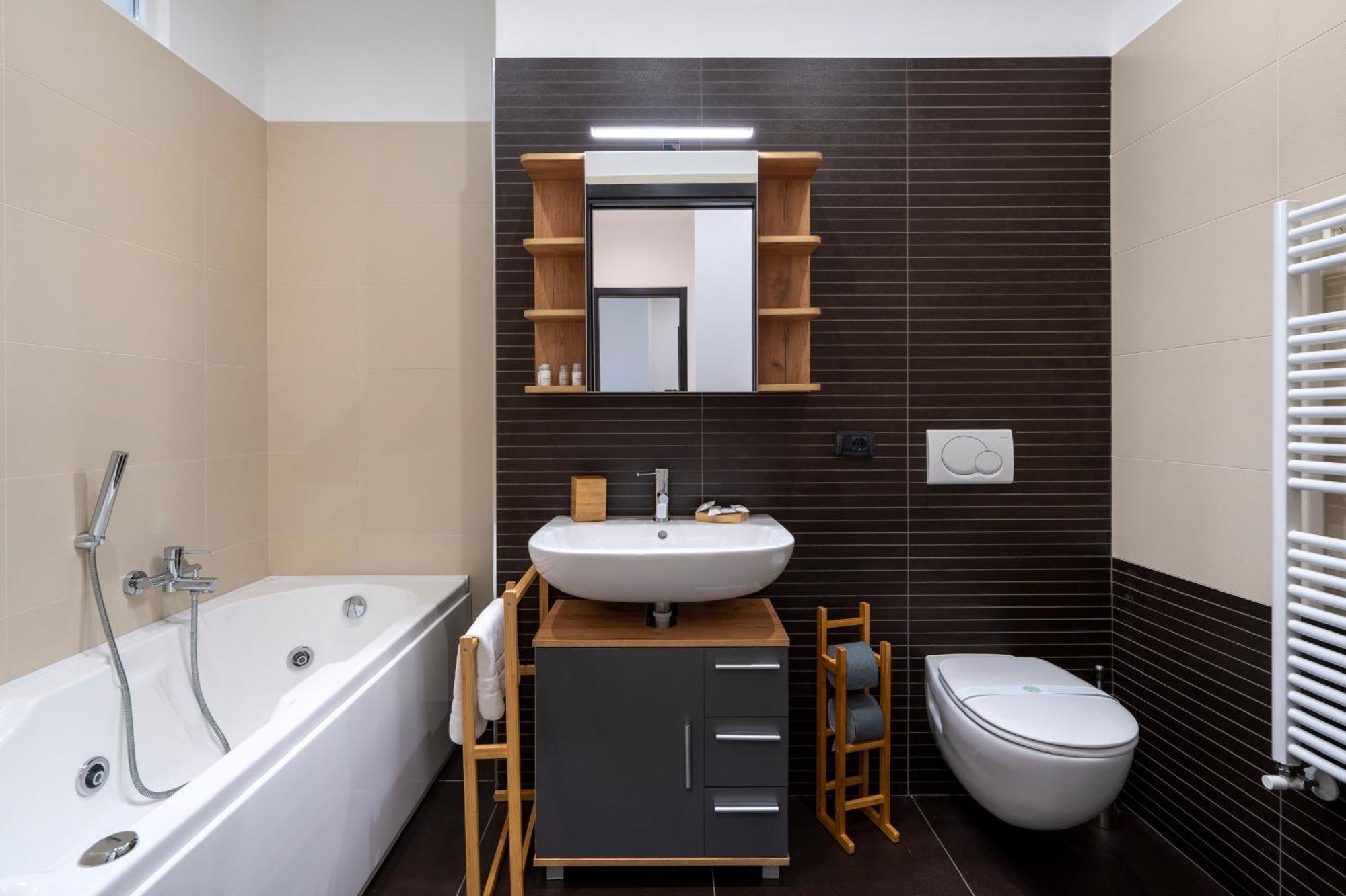 Boscoincitta Apt With Garage And Whirlpool Tub Bari Eksteriør bilde